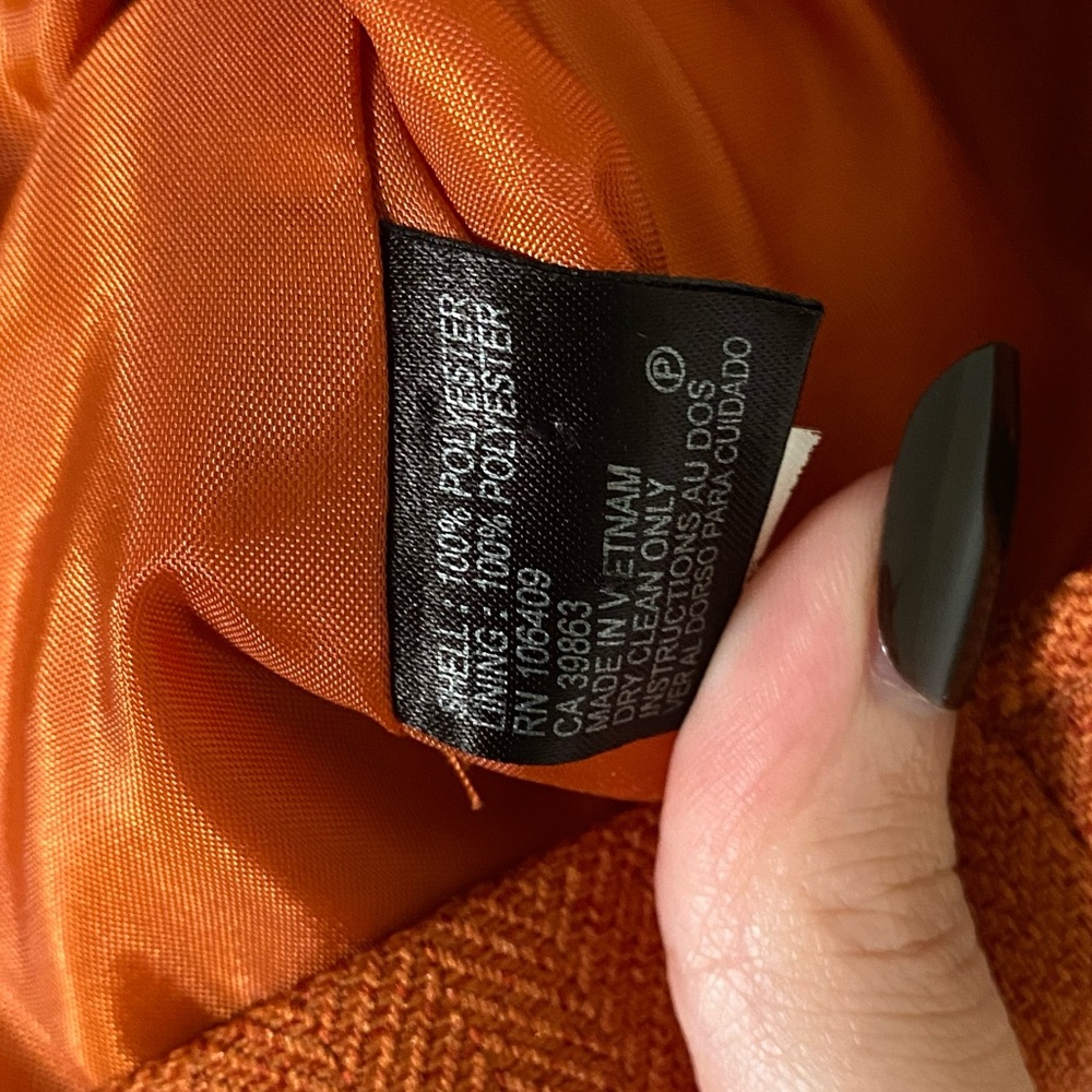 Tahari women’s burnt orange jacket with brown buttons size 12P office autumn - Picture 6 of 7